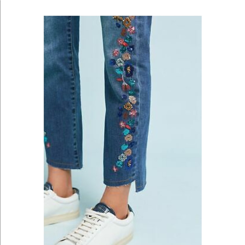 Anthropologie Pilcro Embroidered Mid-rise Jeans